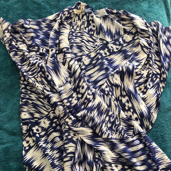 Michael Stars Ruana - Picture 3 of 5